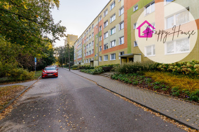 Mieszkanie Sprzedaż  Pojezierze Dworcowa